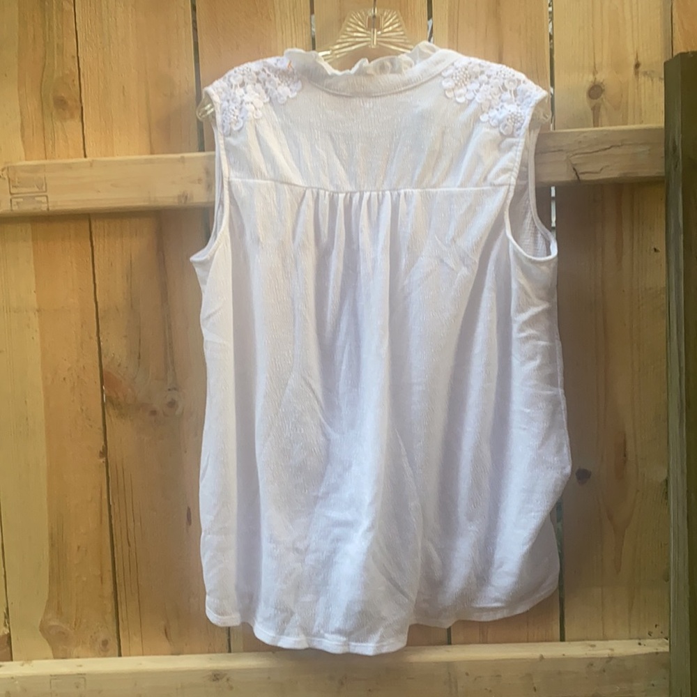 Time and Tru crochet top sz. L - Picture 4 of 4
